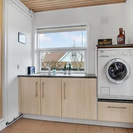 Semesterbostad Awesome In With 3 Bedrooms Skagen